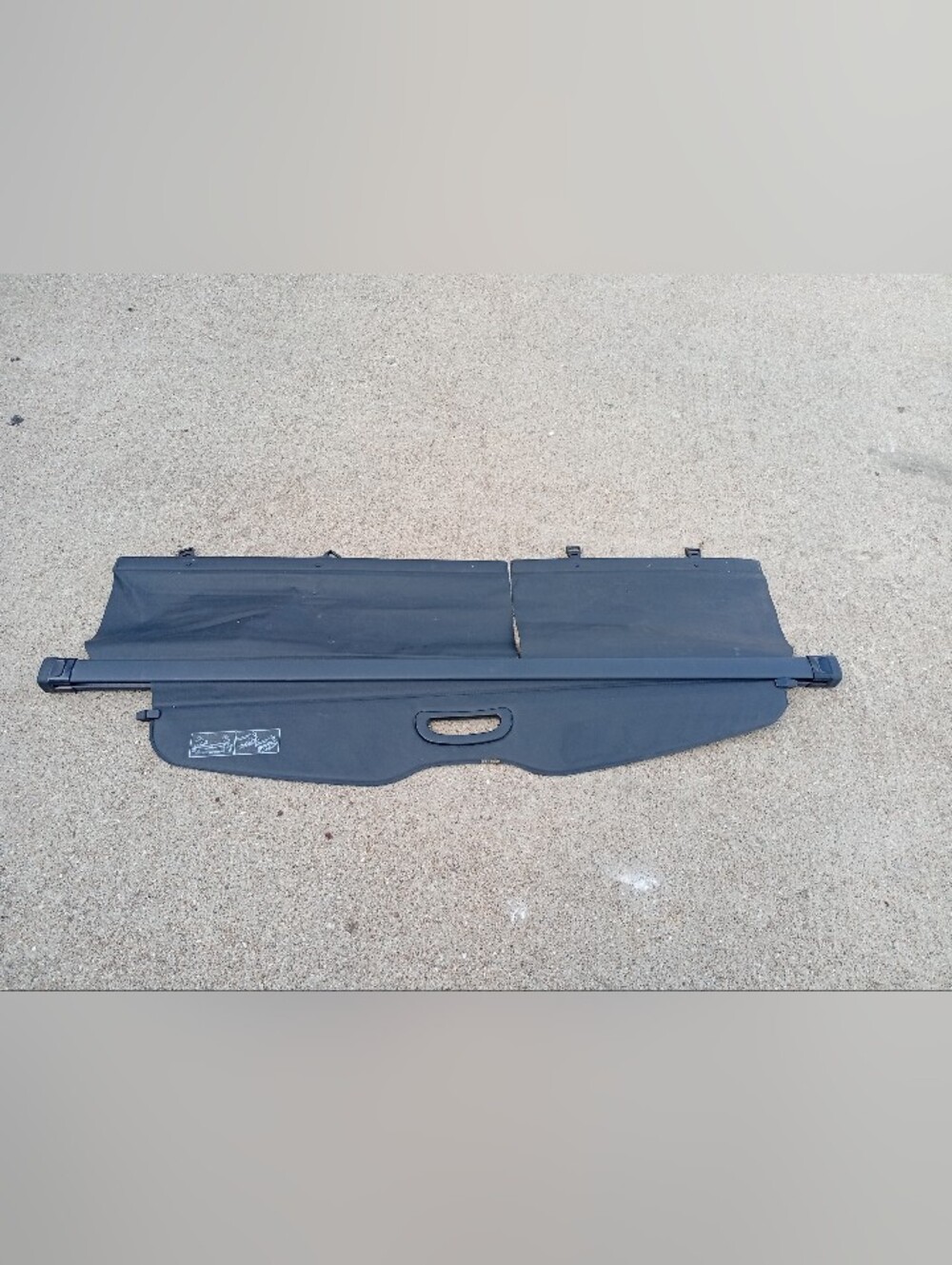 OEM Retractable Cargo Cover - Black Toyota Highlander